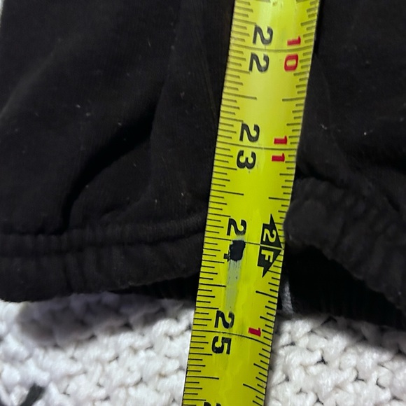 50%off w♥️ VS PINK VINTAGE ROLL UP CAPRIS XS - Picture 4 of 5